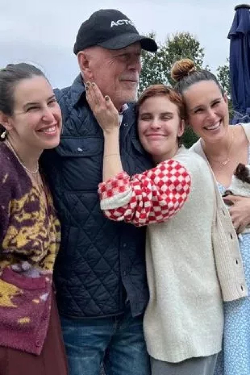 Bruce Willis Holds On Tightly To His Daughter’s Hand As He Spends Thanksgiving With His Family