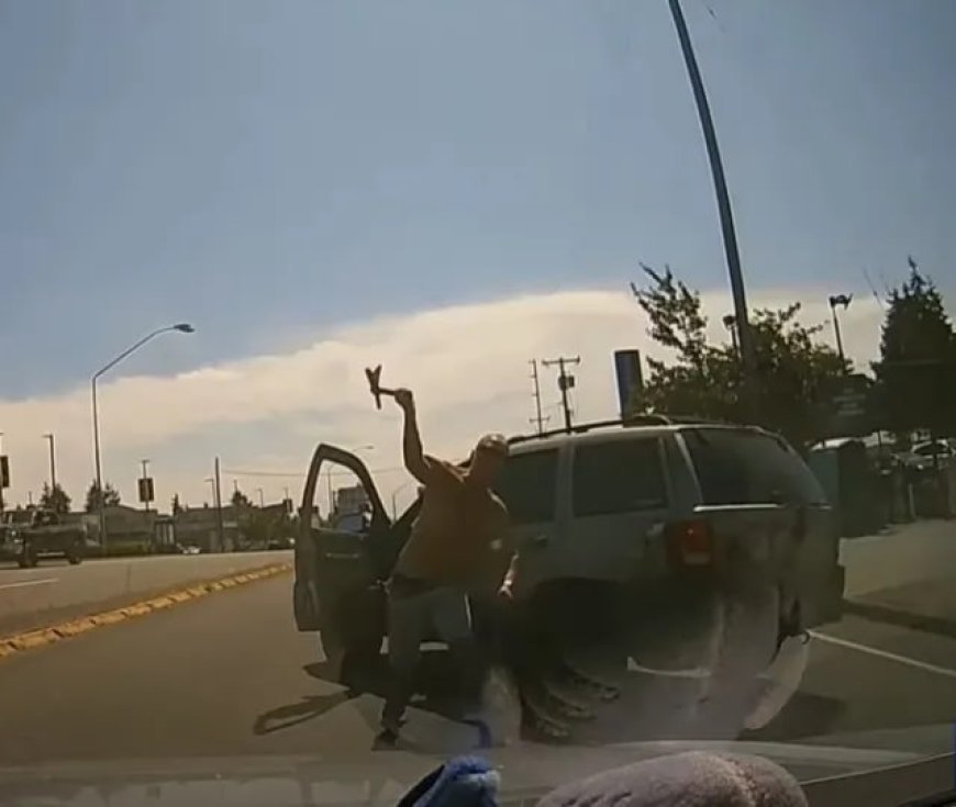 Road Rage Video Jeep Follows Woman Blocks Escape Launches Axe